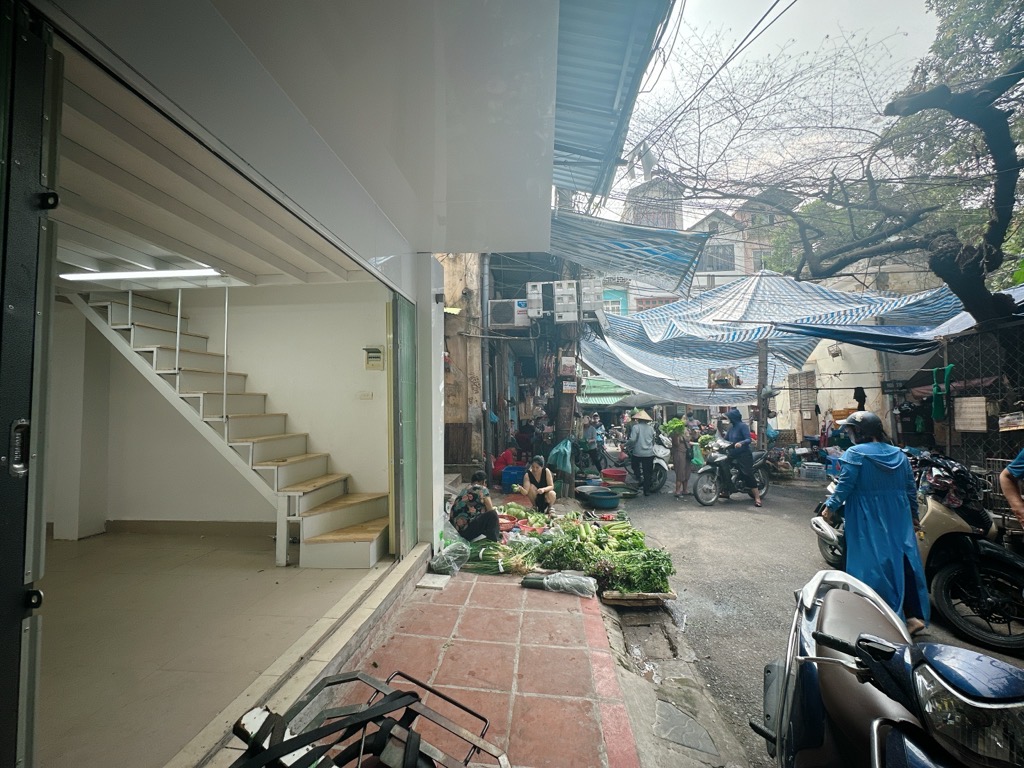 Bán nhà Tam Chinh - diện tích 33m2 1 tầng - Nhà thuộc khu tập thể - giá 2,2 tỷ