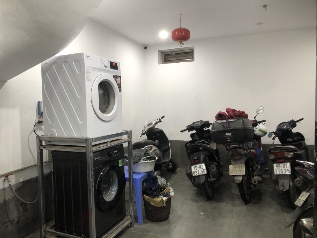 Bán nhà Nguyễn Trãi - diện tích 46,9m2 6 tầng - Tòa nhà dòng tiền thang máy - giá 13,5 tỷ