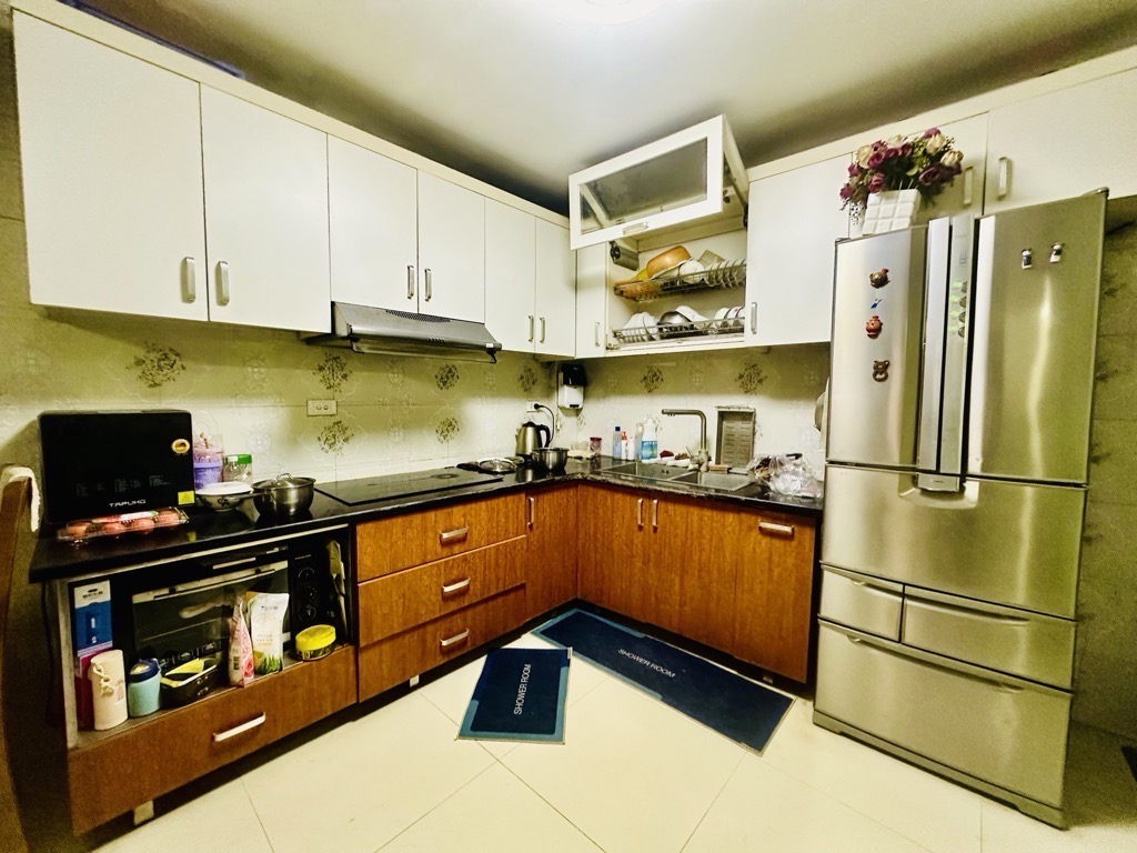 Bán nhà Khâm Thiên - diện tích 36m2 4 tầng - sát ô tô - giá 10,5 tỷ