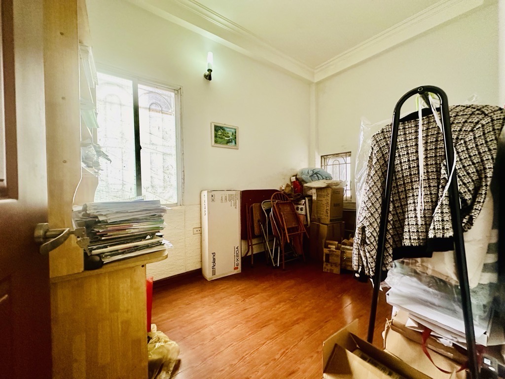 Bán nhà Khâm Thiên - diện tích 36m2 4 tầng - sát ô tô - giá 10,5 tỷ