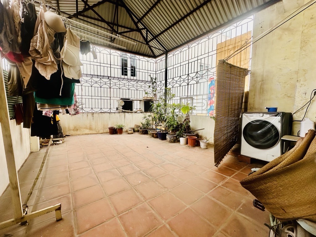 Bán nhà Khâm Thiên - diện tích 36m2 4 tầng - sát ô tô - giá 10,5 tỷ