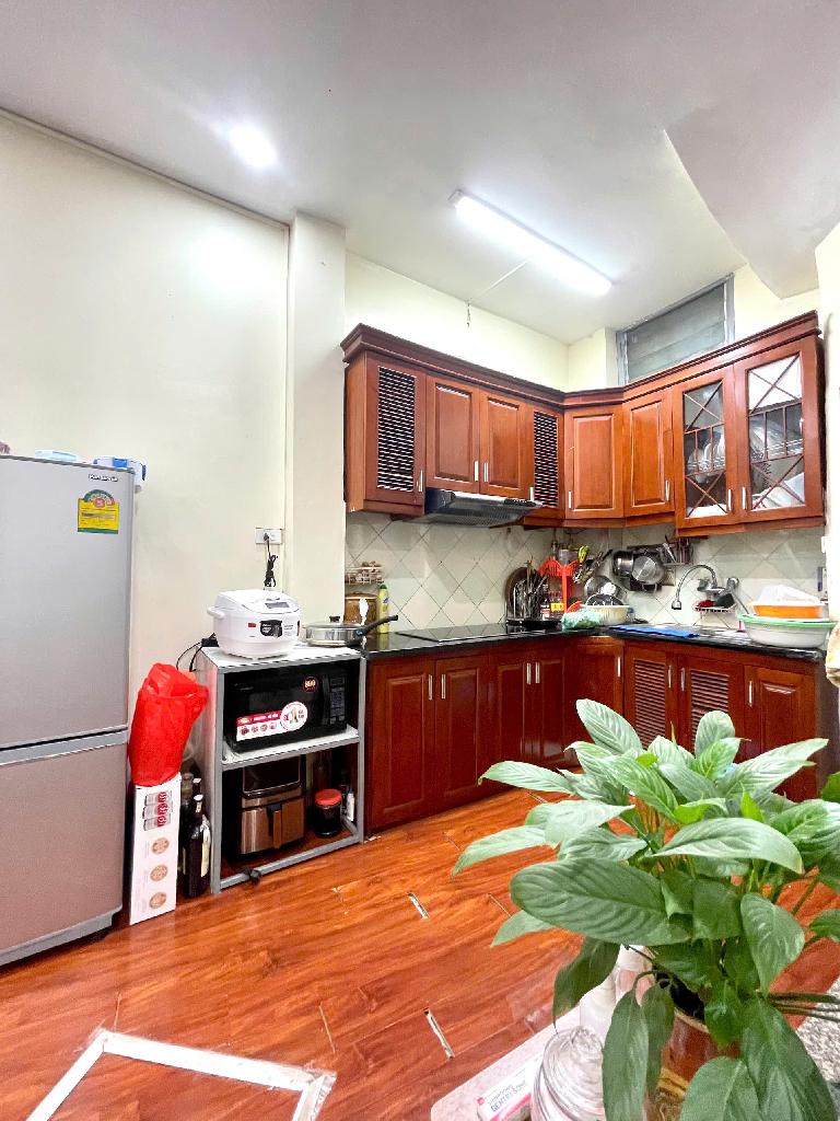 Bán nhà Nguyễn Lương Bằng - diện tích 30m2 5 tầng - ngõ ba gác tránh - giá 7,5 tỷ