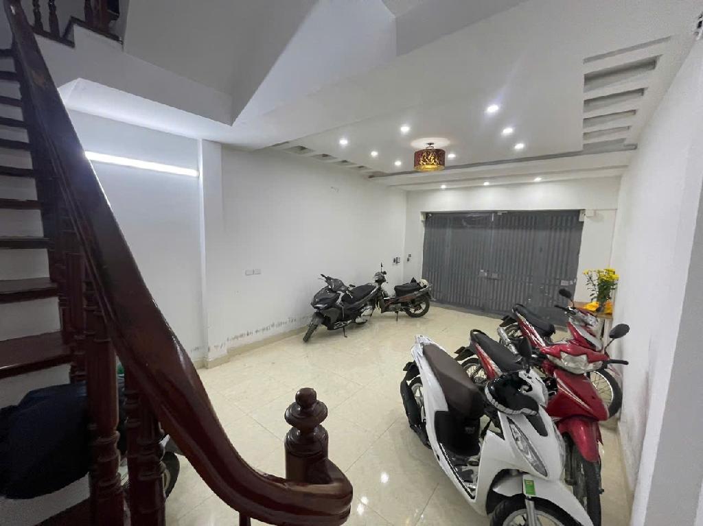 Bán nhà Trần Đại Nghĩa - diện tích 42m2 6 tầng - Sổ đỏ chính chủ - giá 15 tỷ