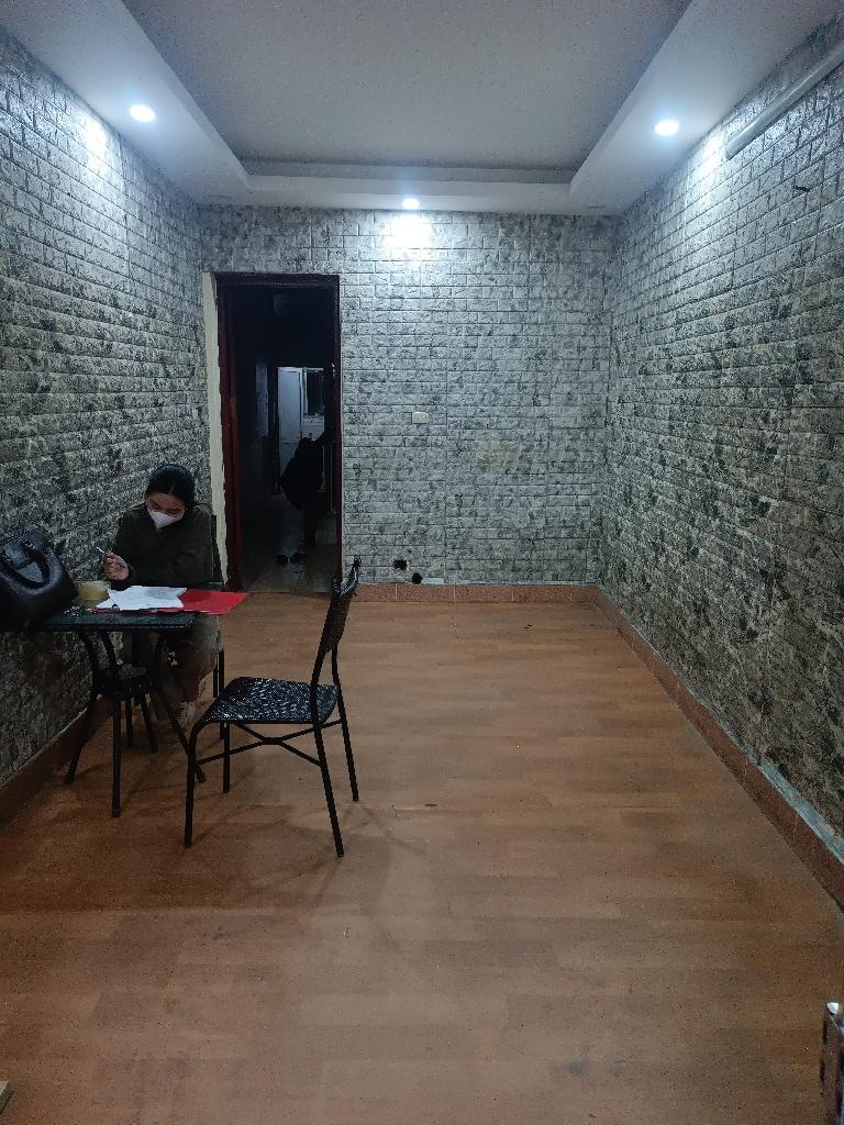 Bán nhà ngõ Văn Hương - diện tích 33m2 3 tầng - nhà đẹp hiếm có - giá 7,8 tỷ