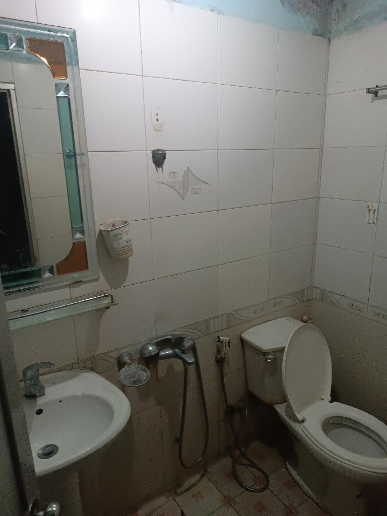 Bán nhà ngõ Văn Hương - diện tích 33m2 3 tầng - nhà đẹp hiếm có - giá 7,8 tỷ