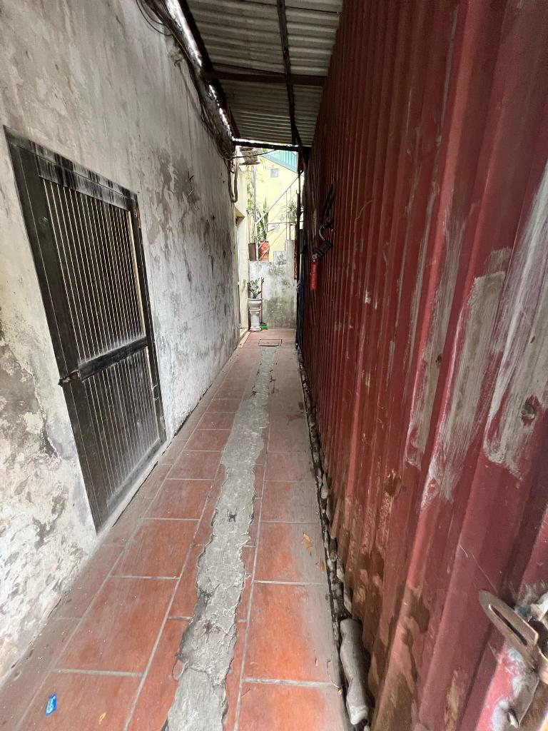 Bán nhà Lương Yên - diện tích 47.7m2 4 tầng - Nhà dân xây, ngõ chung chỉ có nhà bán - giá 10,5 tỷ