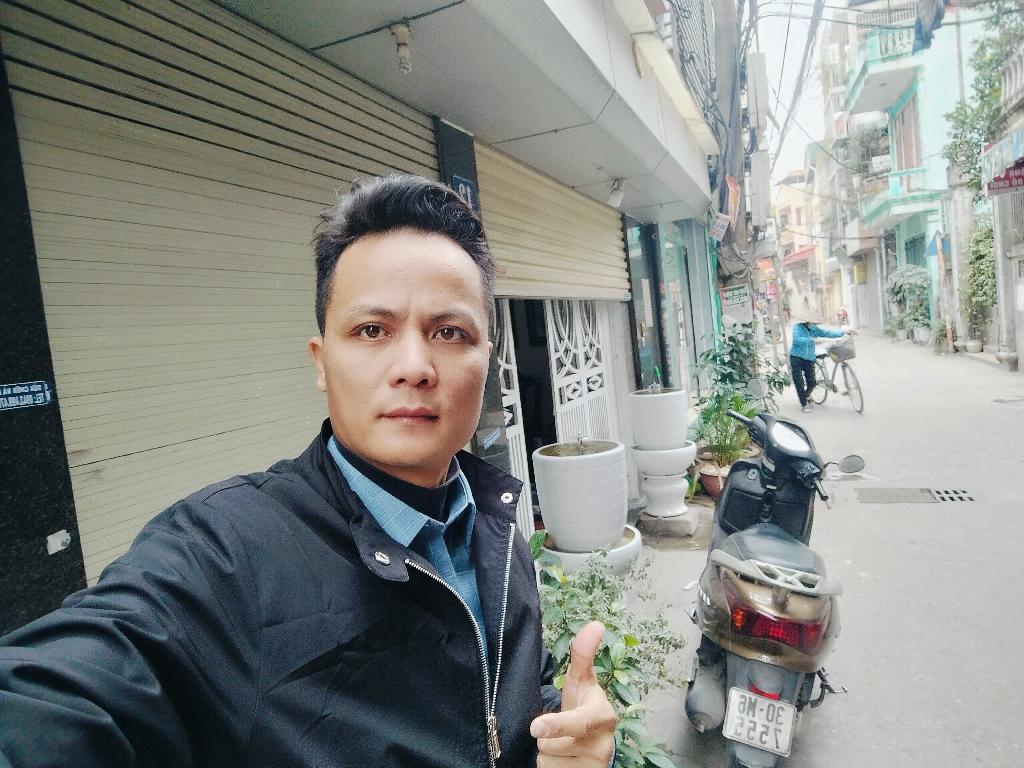 Bán nhà Giáp Nhị - diện tích 68m2 4 tầng - ô tô đỗ cửa - giá 13,5 tỷ