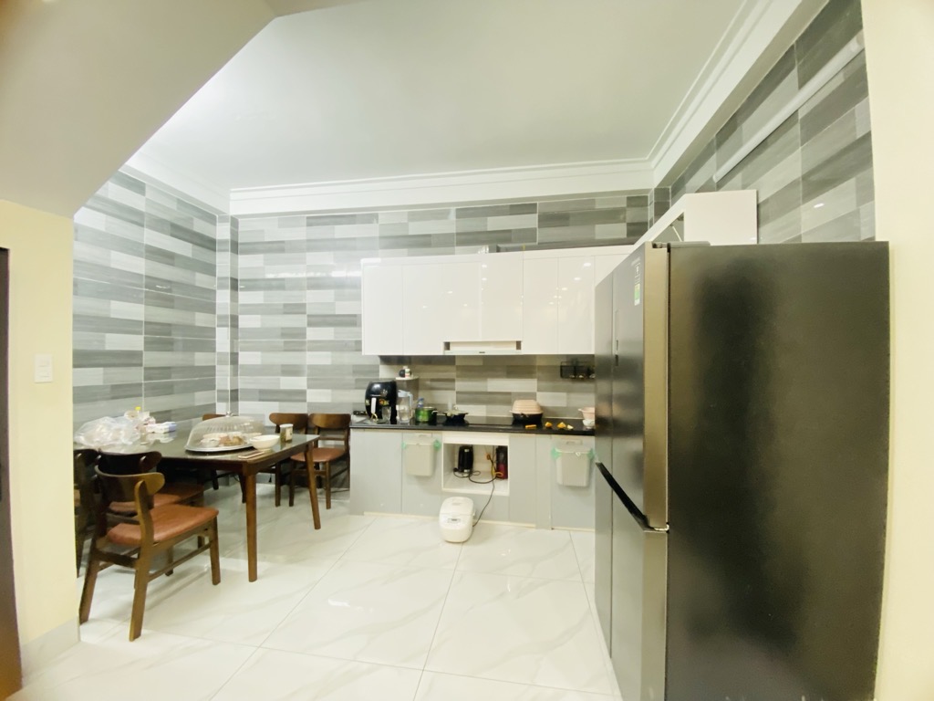 Bán nhà Định Công Thượng - diện tích 72.2m2 4 tầng - Nhà lô góc mới xây ở luôn - giá 8,6 tỷ