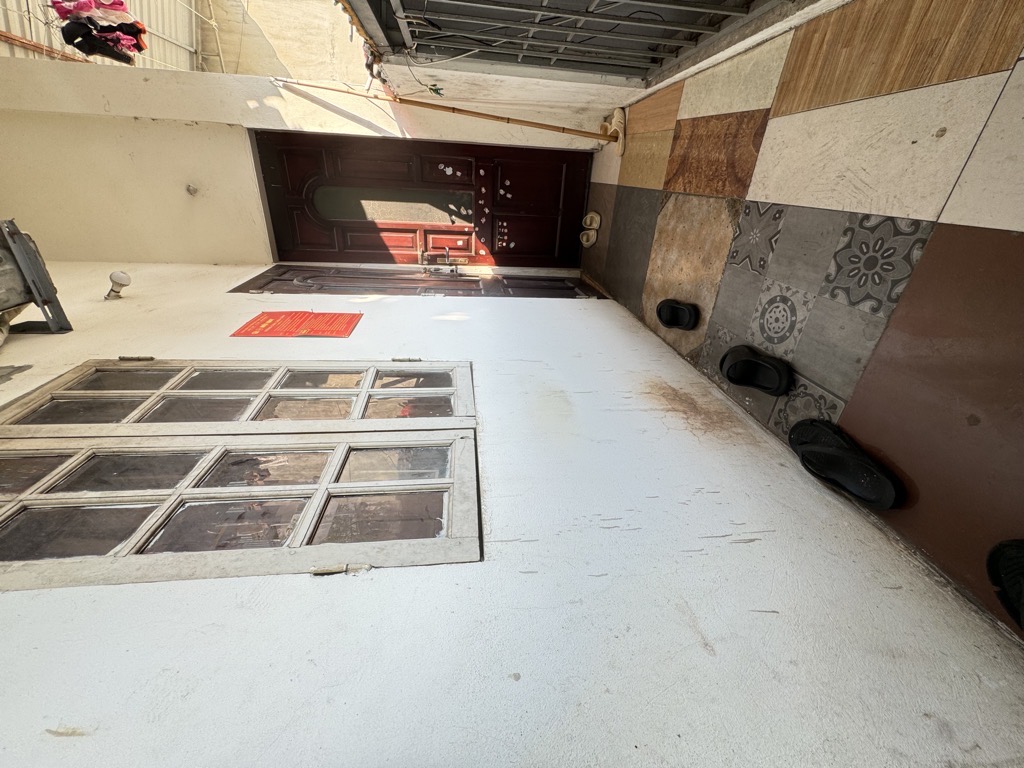 Bán nhà Đê Trần Khát Chân - diện tích 94,6m2 3 tầng - ô tô tránh - giá 23,6 tỷ