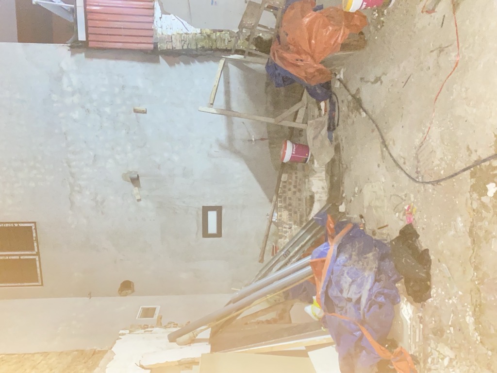 Bán nhà Định Công Thượng - diện tích 72.2m2 4 tầng - Nhà lô góc mới xây ở luôn - giá 8,6 tỷ