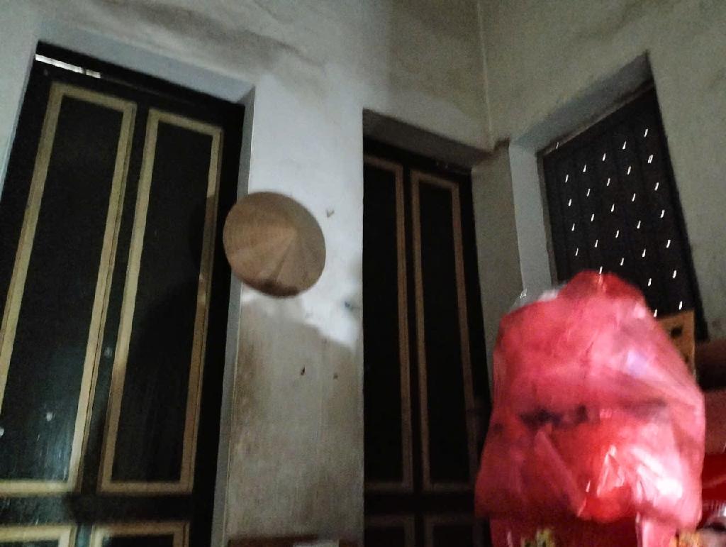 Bán nhà Lò Đúc - diện tích 40m2 2 tầng - Căn hộ tập thể mặt phố - giá 3,4 tỷ