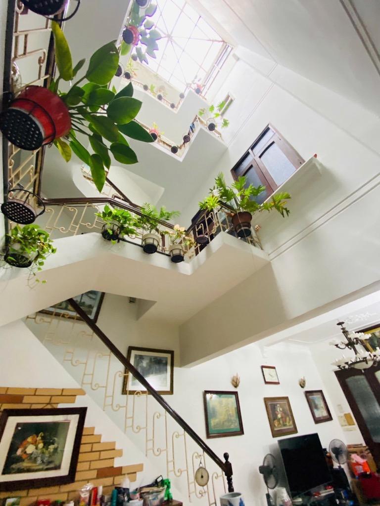 Bán nhà Phan Đình Giót - diện tích 75m2 4 tầng - Ô TÔ TẢI QUA NHÀ - giá 21 tỷ