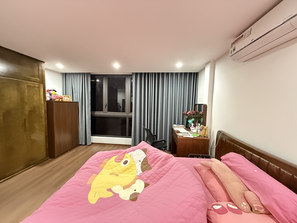 Bán nhà Khương Thượng - diện tích 30m2 6 tầng - Mặt phố kinh doanh - giá 11,8 tỷ