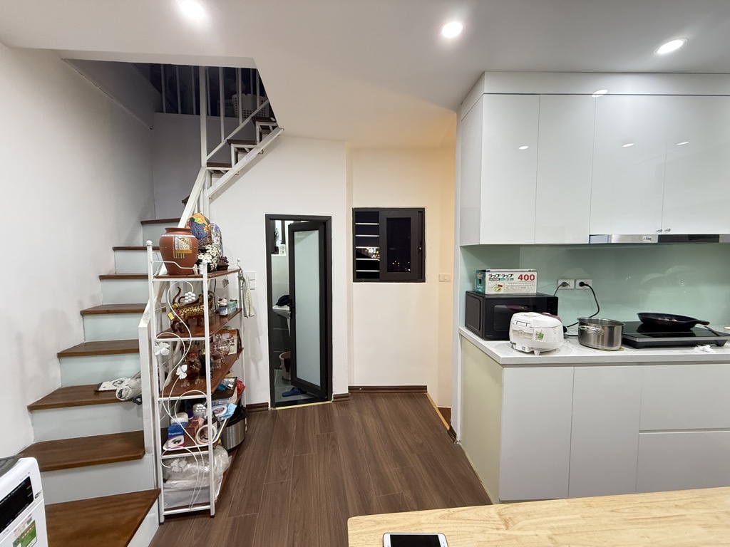 Bán nhà Khương Thượng - diện tích 30m2 6 tầng - Mặt phố kinh doanh - giá 11,8 tỷ