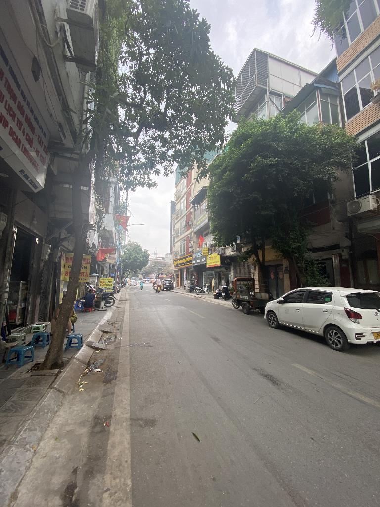 Bán nhà Phố Vọng - diện tích 31,2m2 5 tầng - Nhà mặt phố, kinh doanh tốt - giá 11,5 tỷ