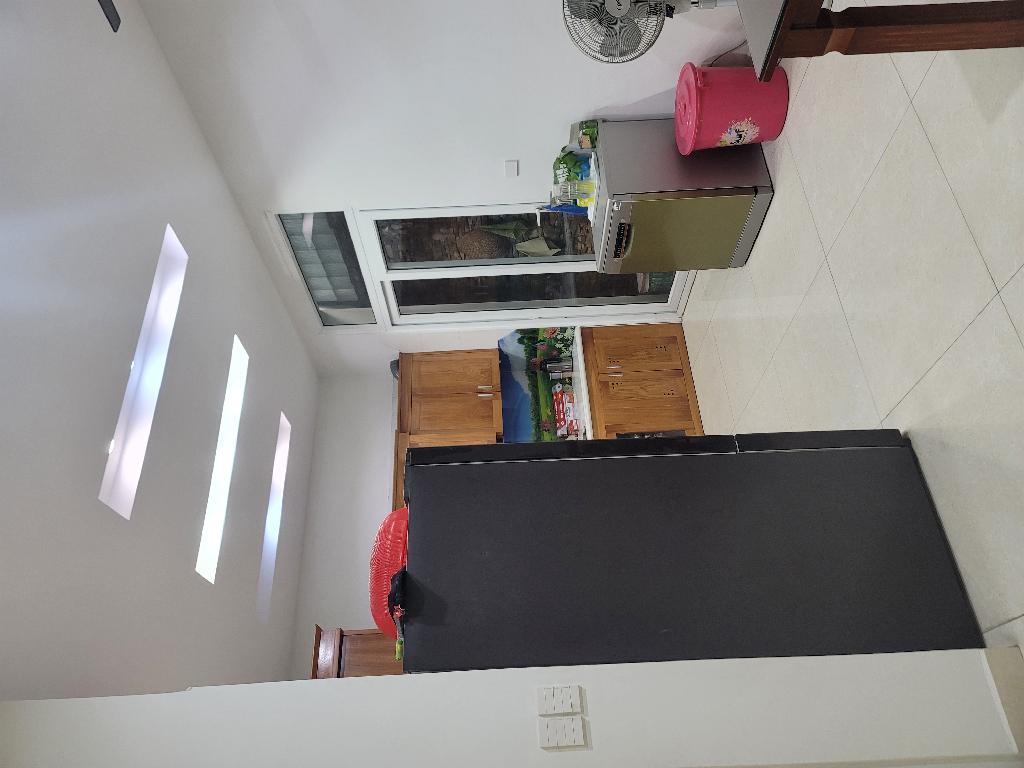 Bán nhà Đường Láng - diện tích 100m2 5 tầng - vị trí đẹp, sát mặt phố - giá 17,8 tỷ