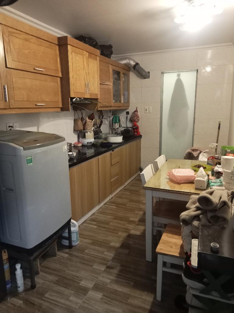 Bán nhà Giải Phóng - diện tích 90m2 1 tầng - Căn tập thể đẹp như CC cao cấp - giá 4,8 tỷ