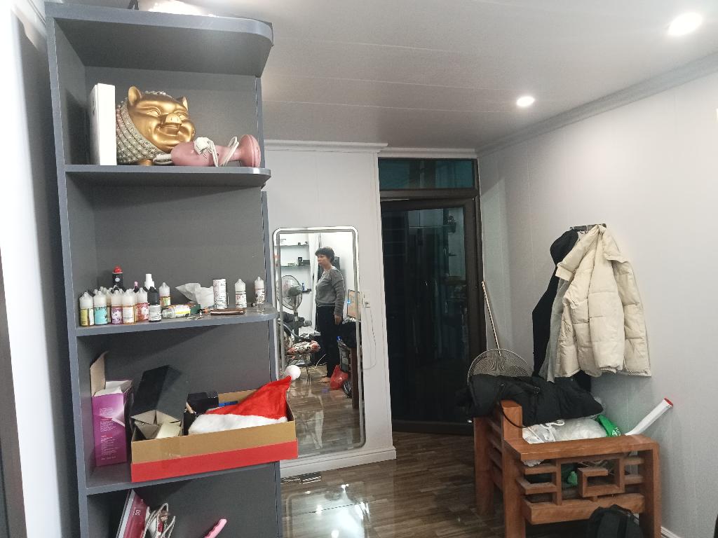 Bán nhà Giải Phóng - diện tích 90m2 1 tầng - Căn tập thể đẹp như CC cao cấp - giá 4,8 tỷ