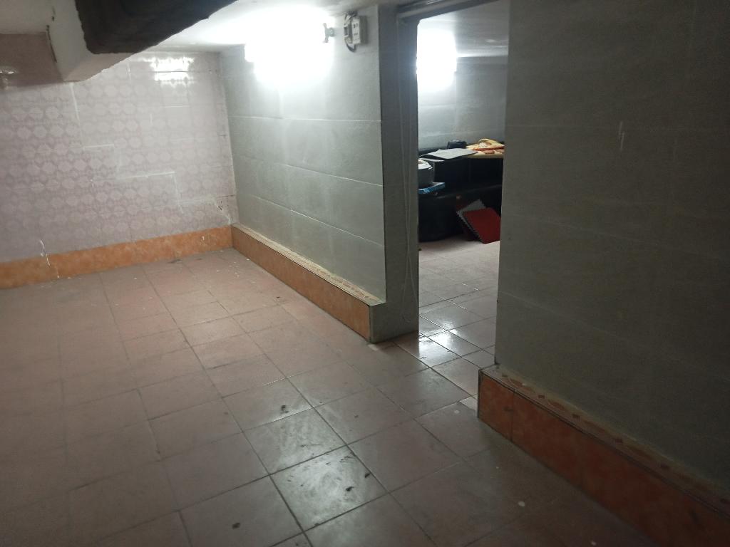 Bán nhà Giải Phóng - diện tích 90m2 1 tầng - Căn tập thể đẹp như CC cao cấp - giá 4,8 tỷ