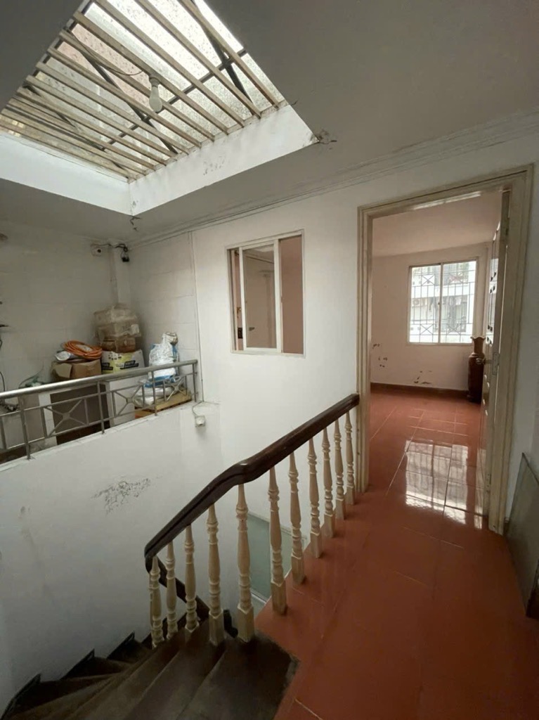 Bán nhà Lê Trọng Tấn - diện tích 57m2 5 tầng - Mặt ngõ to như phố - giá 12,99 tỷ