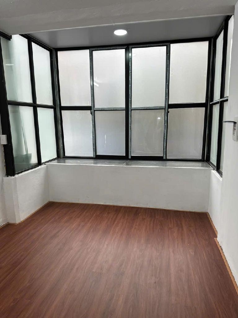 Bán nhà Bạch Đằng - diện tích 15m2 3 tầng - Mặt phố - giá 2,4 tỷ