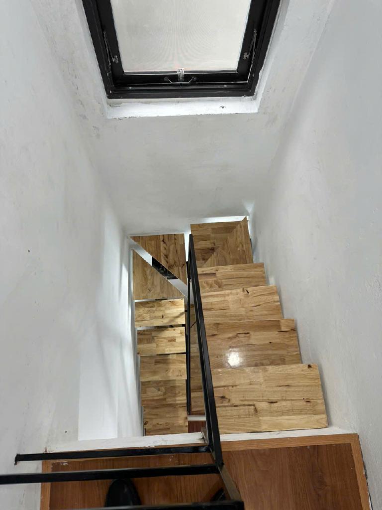 Bán nhà Bạch Đằng - diện tích 15m2 3 tầng - Mặt phố - giá 2,4 tỷ