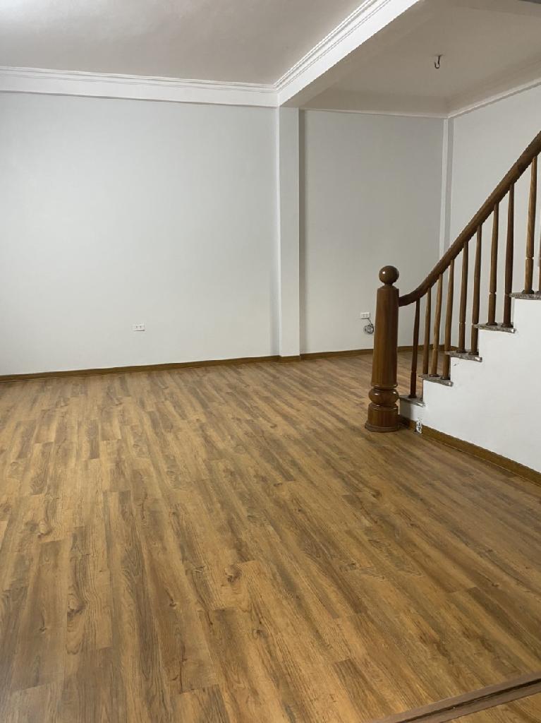 Bán nhà Bà Triệu - diện tích 40m2 4 tầng - 2 mặt thoáng - giá 14,5 tỷ