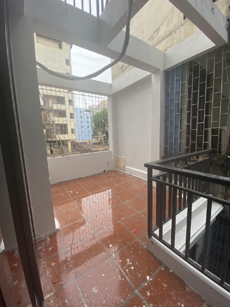 Bán nhà Bà Triệu - diện tích 40m2 4 tầng - 2 mặt thoáng - giá 14,5 tỷ