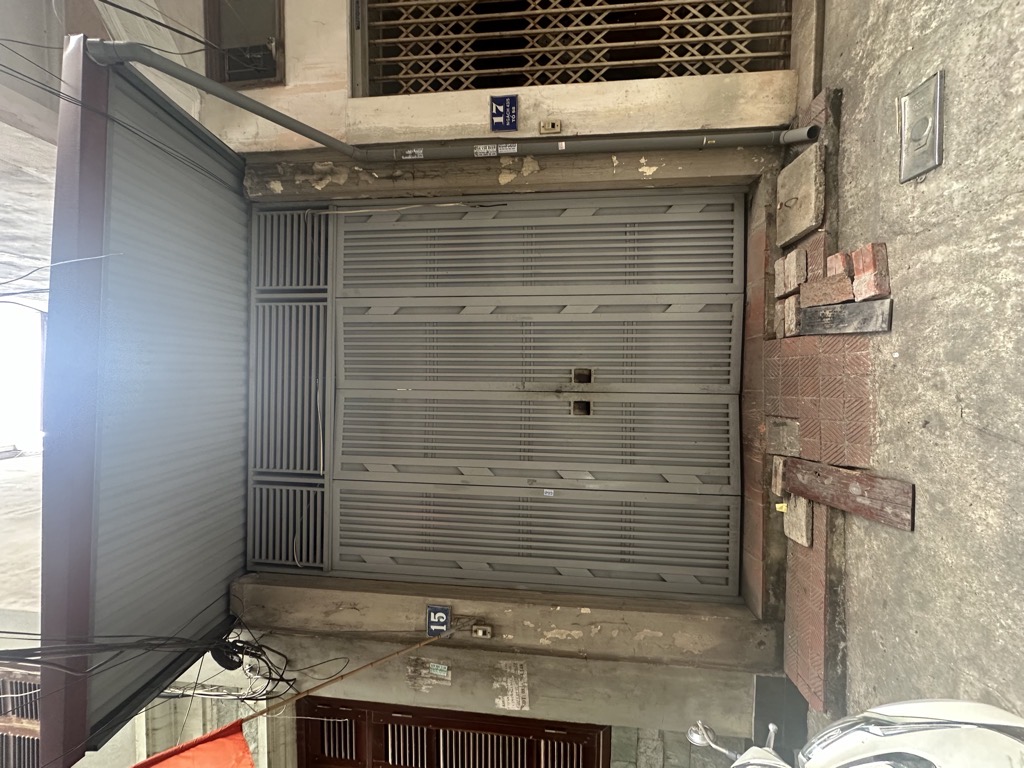 Bán nhà Tô Vĩnh Diện - diện tích 60m2 3 tầng - Nhà dân xây kiên cố - giá 13,8 tỷ