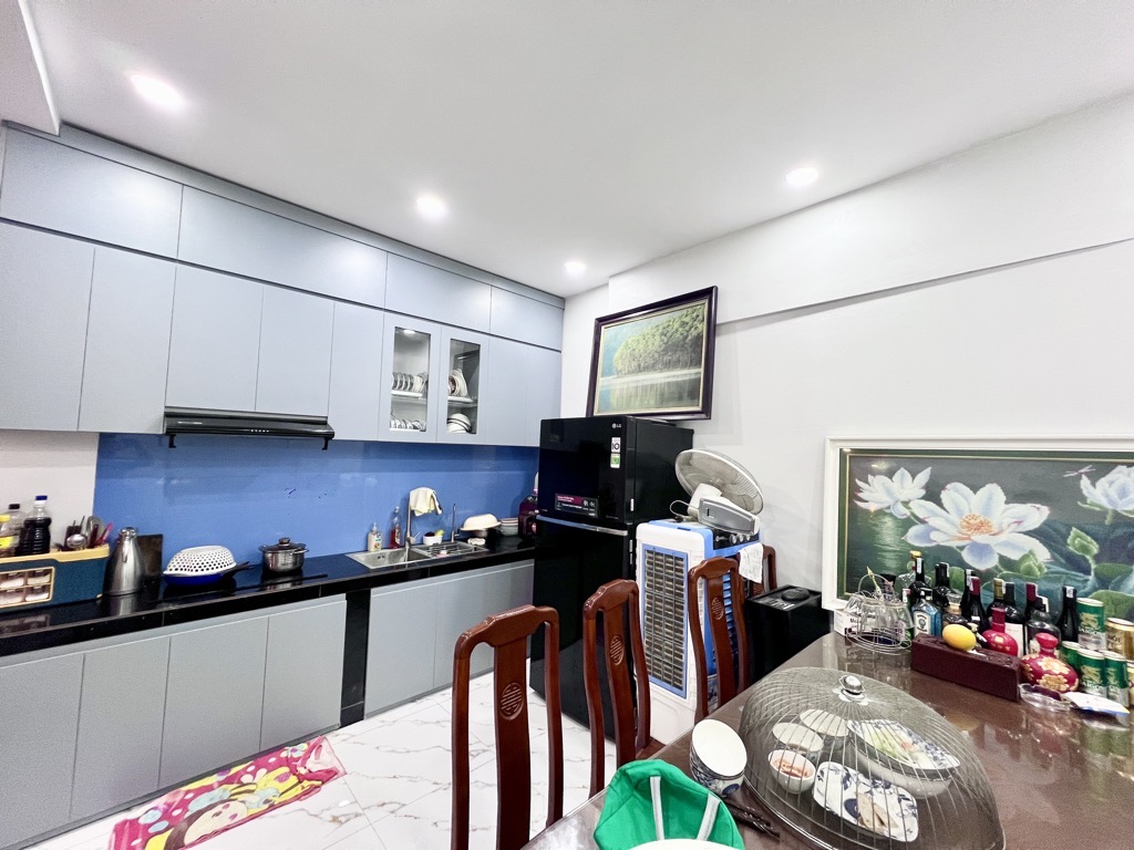 Bán nhà Tương Mai - diện tích 48m2 2 tầng - Ô TÔ TẢI ĐỖ CỬA - giá 3,45 tỷ