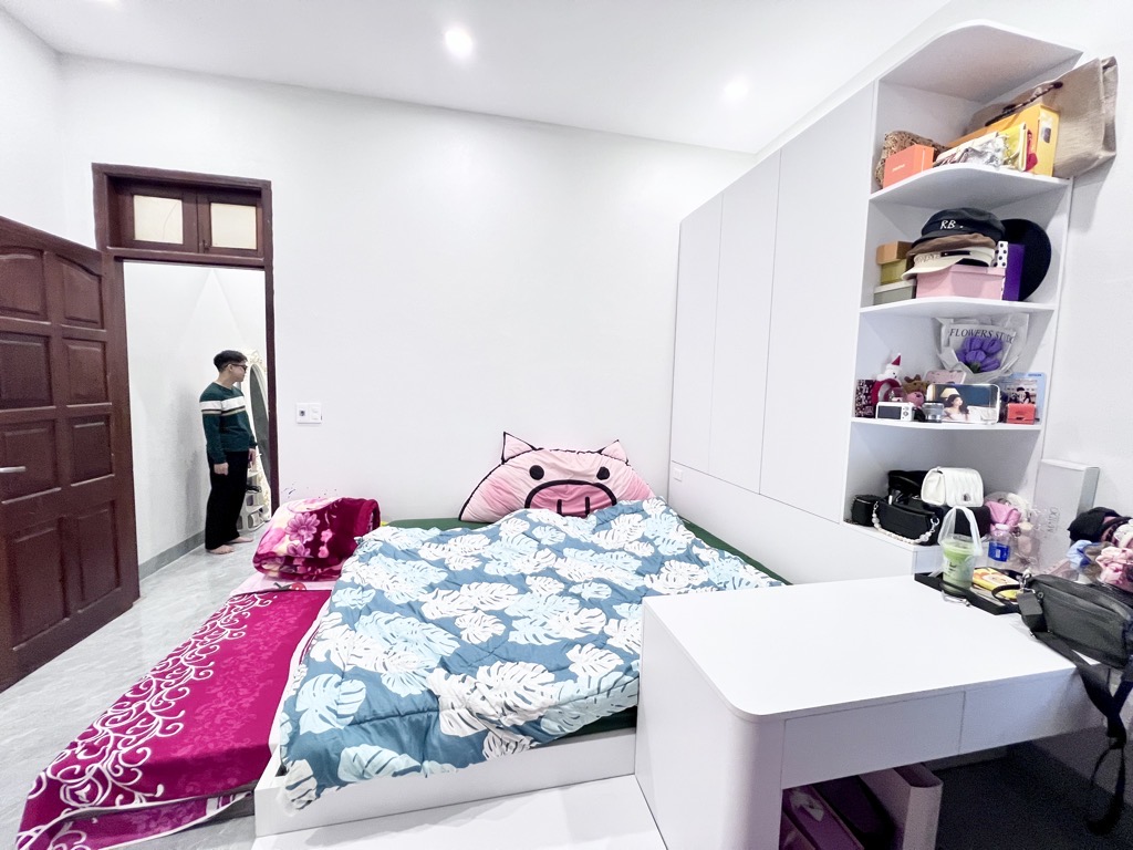 Bán nhà Tương Mai - diện tích 48m2 2 tầng - Ô TÔ TẢI ĐỖ CỬA - giá 3,45 tỷ