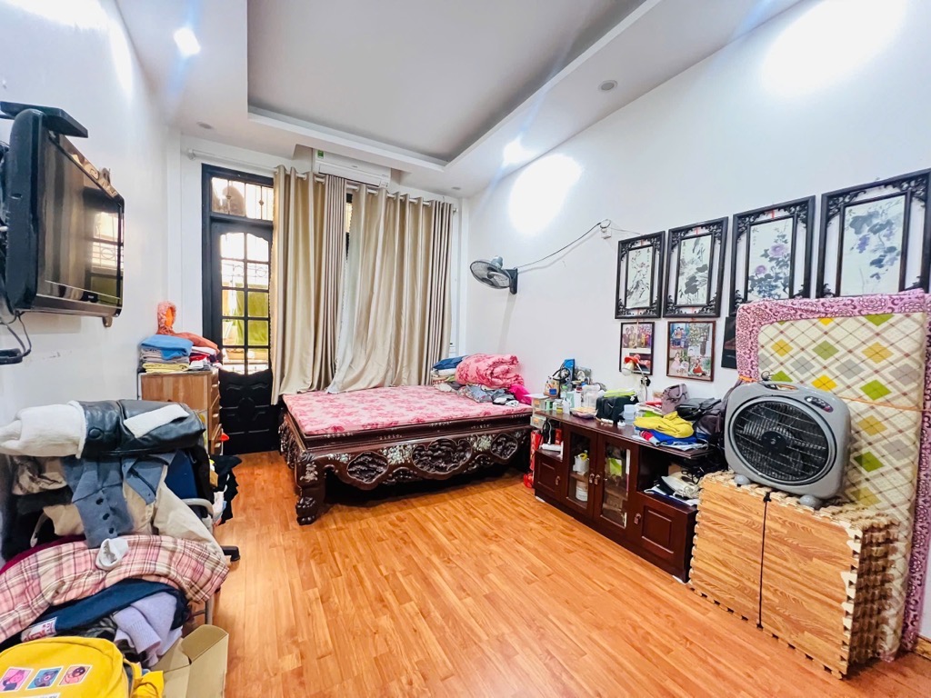 Bán nhà Tam Trinh - diện tích 60m2 5 tầng - Ô tô tránh - giá 21 tỷ