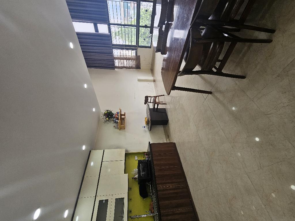 Bán nhà Trương Định - diện tích 72m2 6 tầng - Thang máy - giá 13,6 tỷ