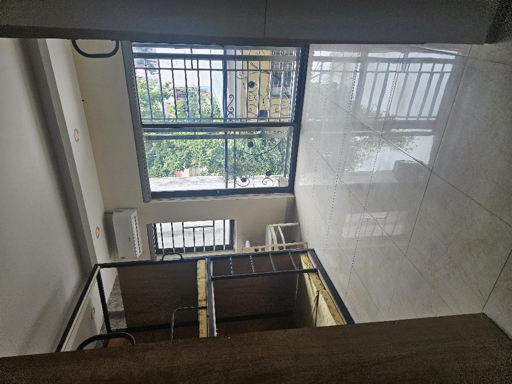 Bán nhà Trương Định - diện tích 72m2 6 tầng - Thang máy - giá 13,6 tỷ