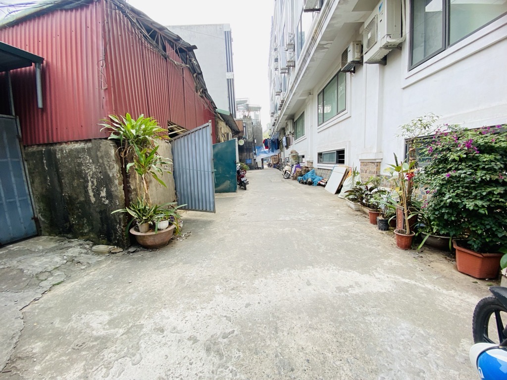 Alternative view of Bán đất trong ngõ Ngô Gia Tự 92m2, Q. Long Biên - Giá 7,6 tỷ