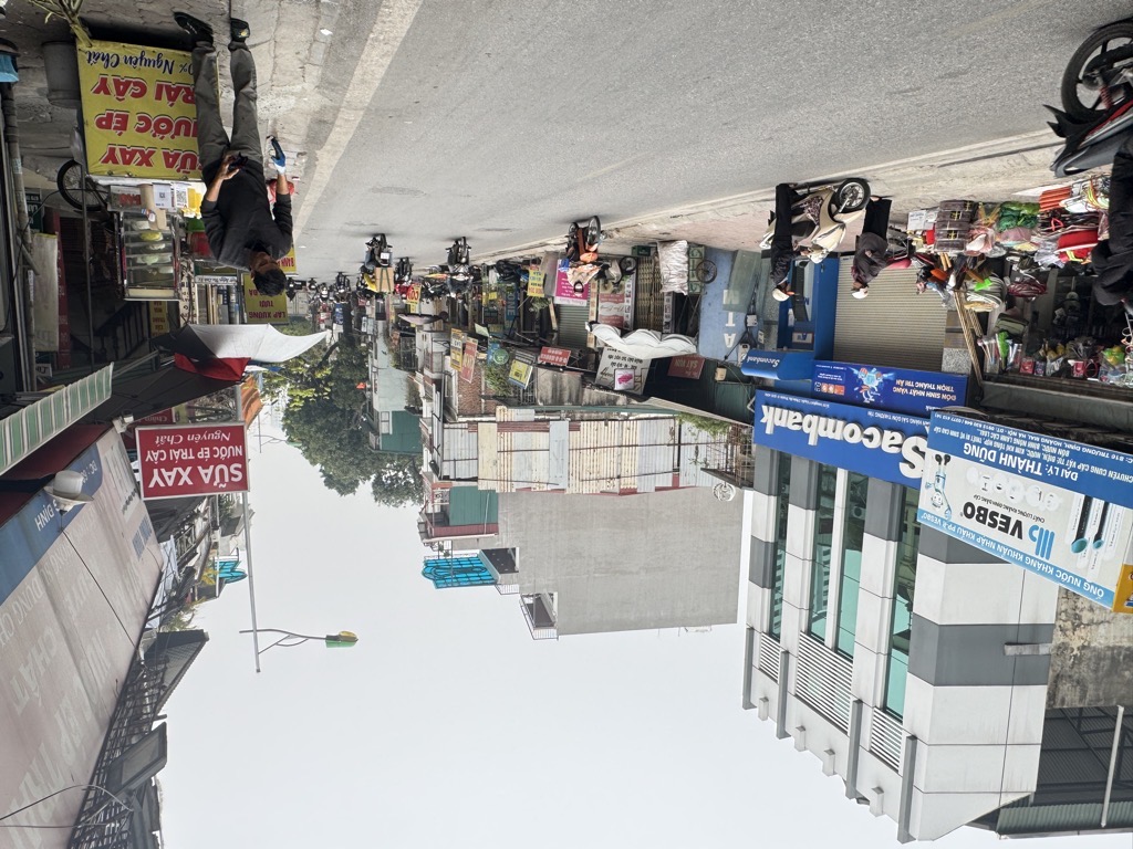 Bán nhà Trương Định - diện tích 33.7m2 2 tầng - Ô tô tránh - giá 8.5 tỷ