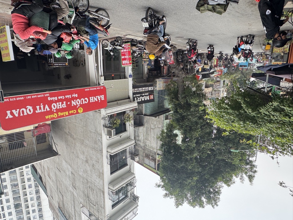 Bán nhà Trương Định - diện tích 33.7m2 2 tầng - Ô tô tránh - giá 8.5 tỷ