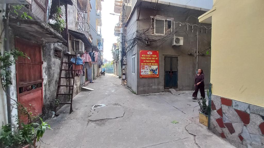 Bán nhà Bùi Xương Trạch - diện tích 62m2 1 tầng - Ô TÔ - giá 15 tỷ