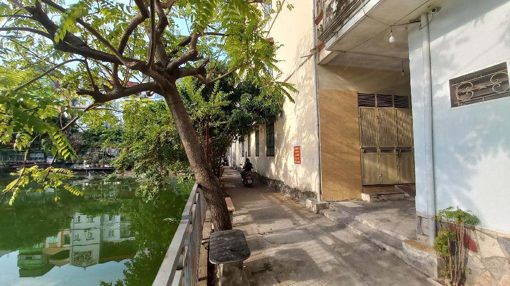 Bán nhà Bùi Xương Trạch - diện tích 62m2 1 tầng - Ô TÔ - giá 15 tỷ