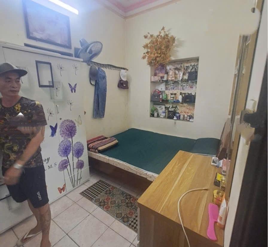 Bán nhà Láng - diện tích 78m2 3 tầng - CỰC ĐẸP, MẶT NGÕ THẲNG TẮP - giá 10 tỷ