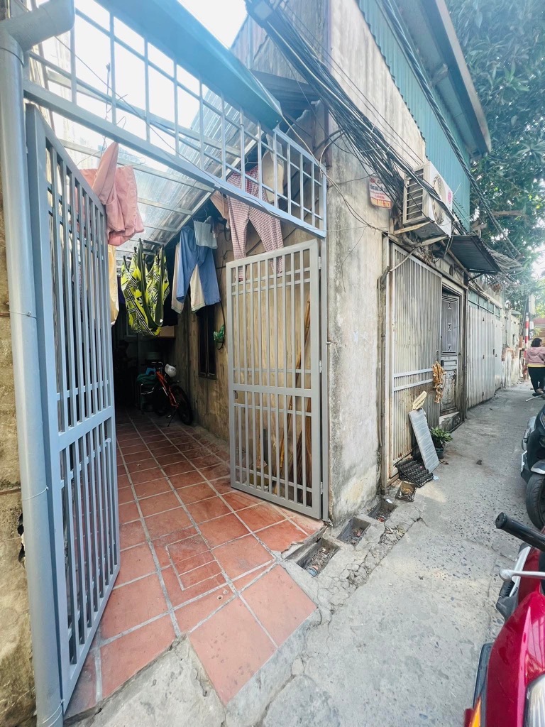 Bán nhà Tân Khai - diện tích 24m2 2 tầng - NHỎ XINH - giá 1,85 tỷ