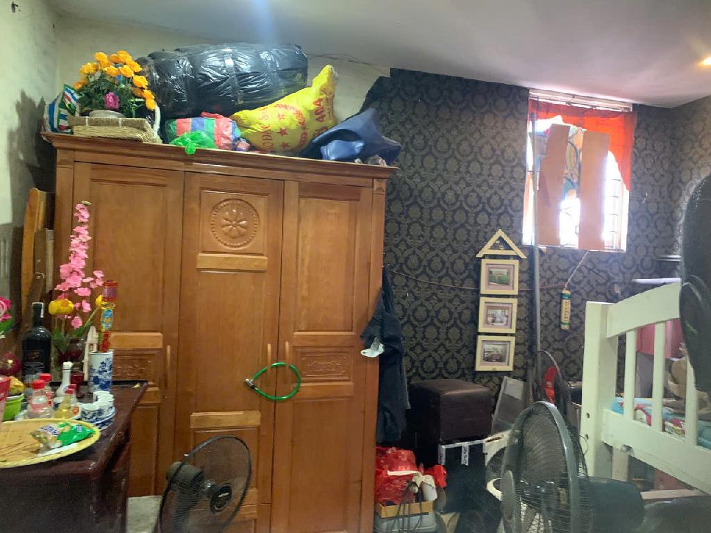 Bán nhà Trịnh Đình Cửu - diện tích 24m2 2 tầng - NGÕ THOÁNG - GẦN PHỐ - giá 2,5 tỷ