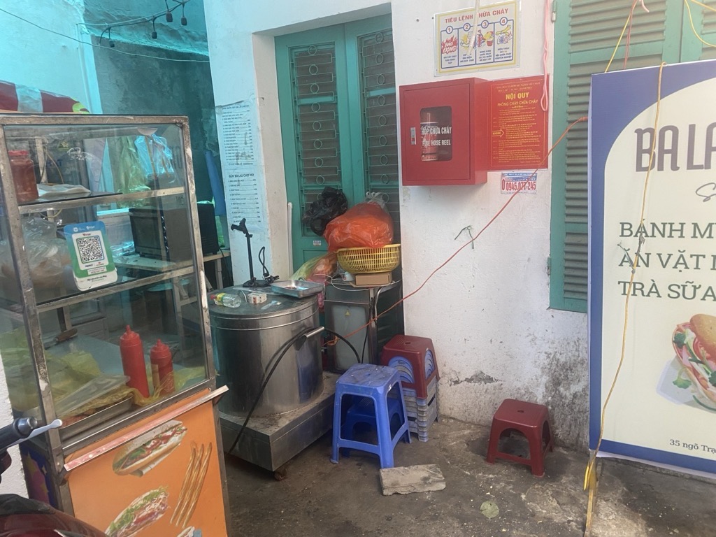 Bán nhà Ngõ Trại Cá - diện tích 44.8m2 1 tầng - Lô góc - giá 8,9 tỷ