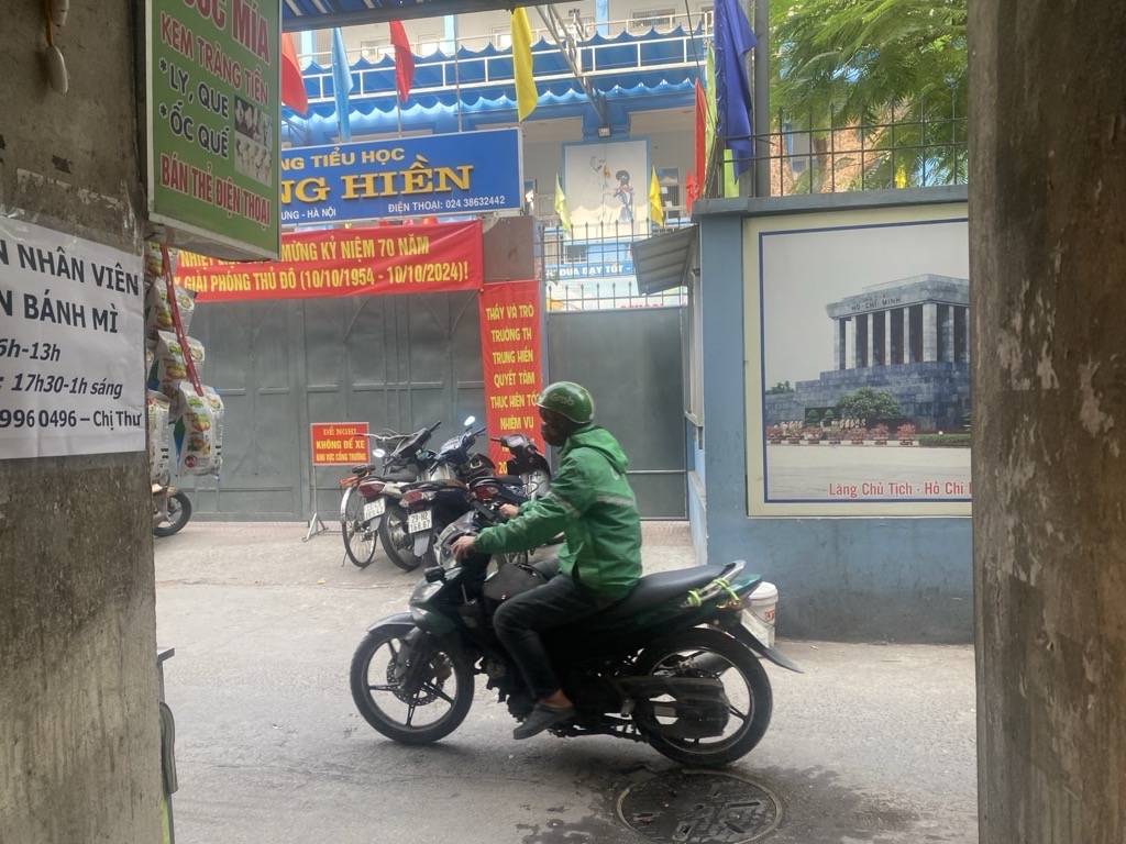 Bán nhà Ngõ Trại Cá - diện tích 44.8m2 1 tầng - Lô góc - giá 8,9 tỷ