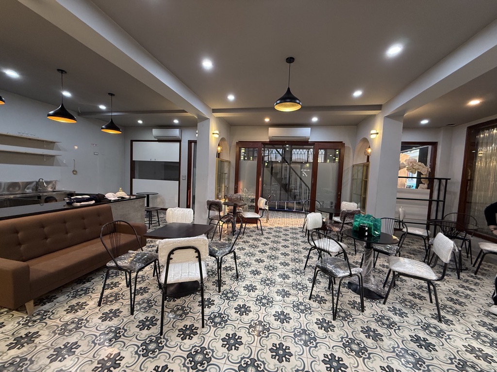 Bán nhà Phương Liệt - diện tích 68m2 2 tầng - Lô góc - giá 13 tỷ