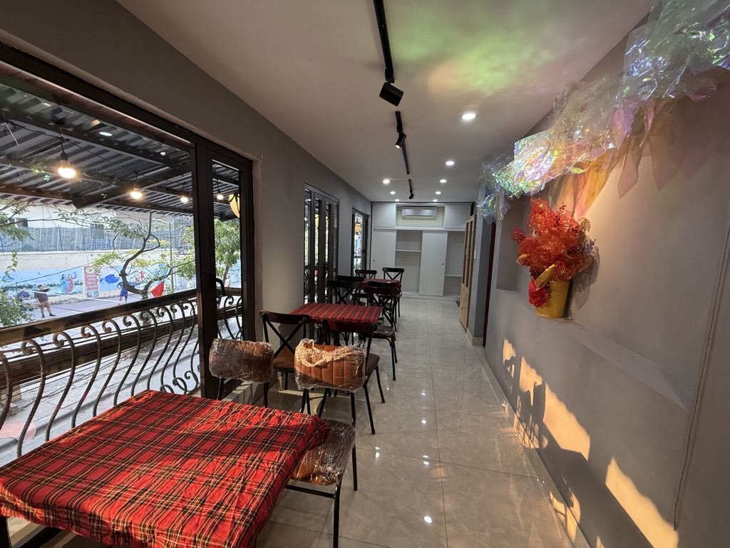 Bán nhà Phương Liệt - diện tích 68m2 2 tầng - Lô góc - giá 13 tỷ