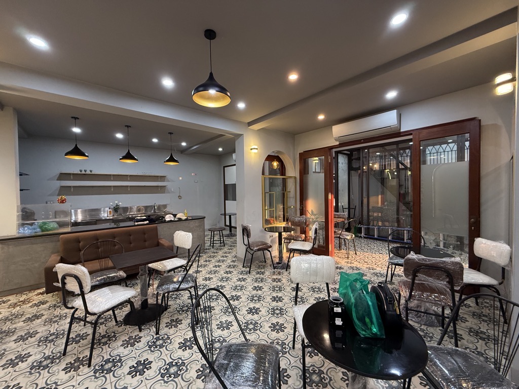 Bán nhà Phương Liệt - diện tích 68m2 2 tầng - Lô góc - giá 13 tỷ