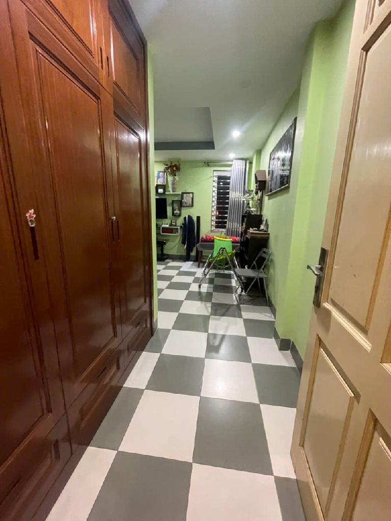 Bán nhà Vũ Thạnh - diện tích 42m2 3 tầng - Mặt ngõ ô tô, lô góc - giá 16,5 tỷ