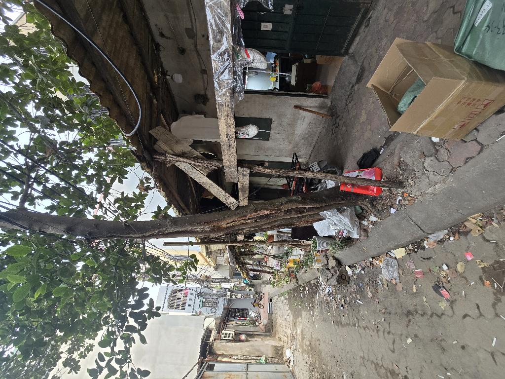 Bán nhà Tây Trà - diện tích 48m2 1 tầng - Ô TÔ - giá 10 tỷ