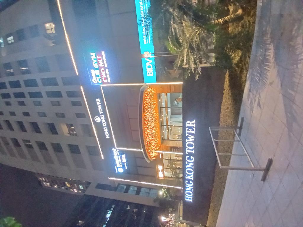 Bán nhà Huỳnh Thúc Kháng - diện tích 75m2 3 tầng - Tòa nhà chung cư cao cấp - giá 6,6 tỷ